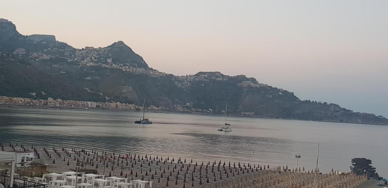 B&B La Costa Di Naxos Giardini Naxos Εξωτερικό φωτογραφία